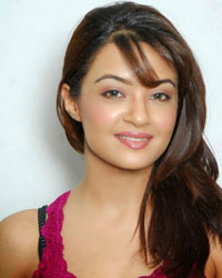 Surveen Chawla